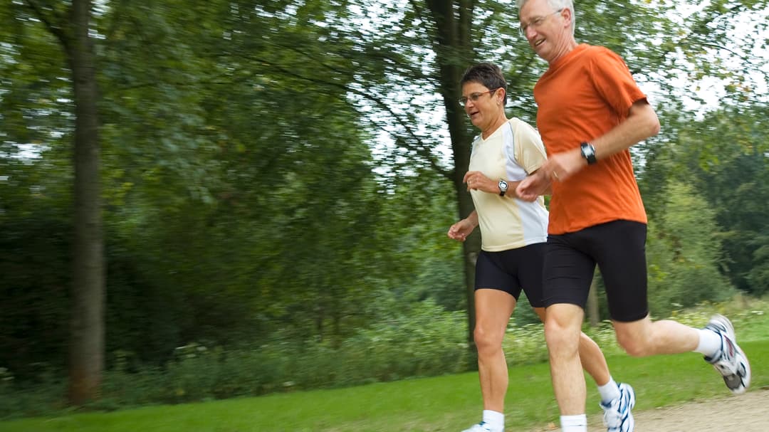 289901-running-seniors.jpg
