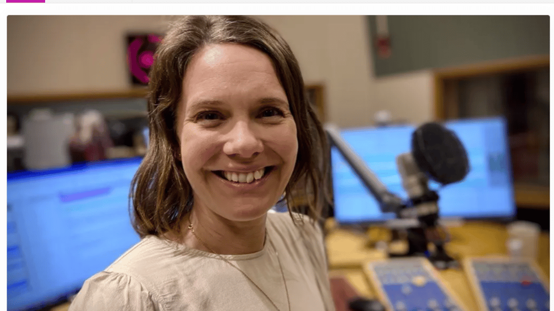 Skärmklipp från sr.se, radioinslag: Unikt filmprojekt med födande kvinna ska hjälpa förlossningsrädda.