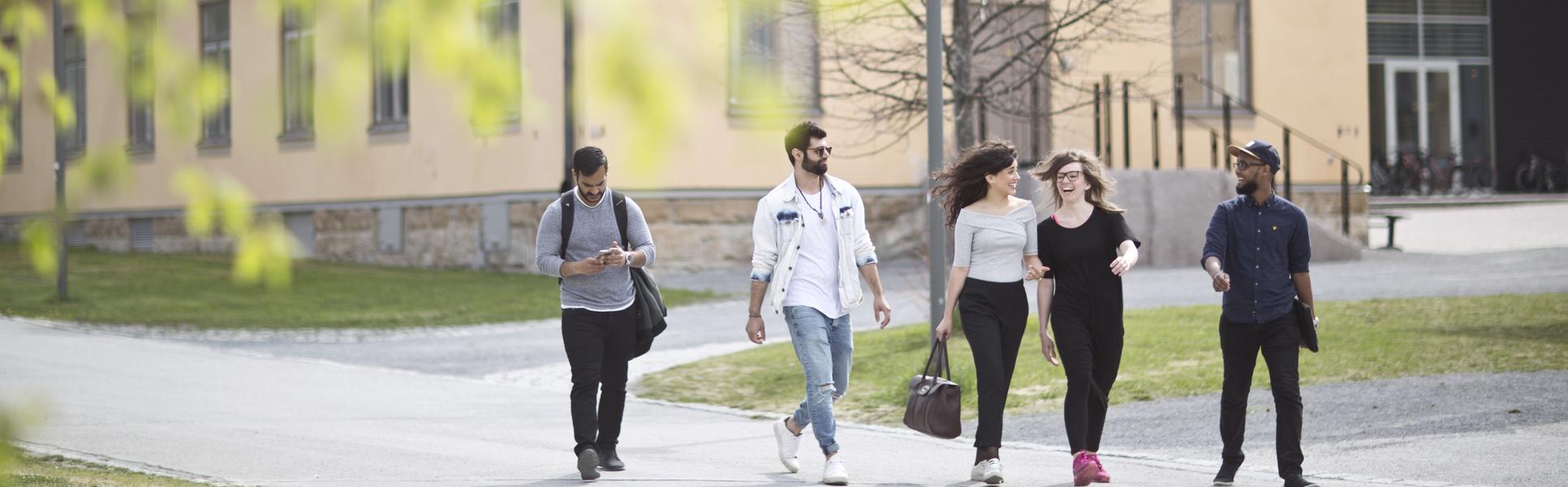 Studenter, Östersund, utomhus