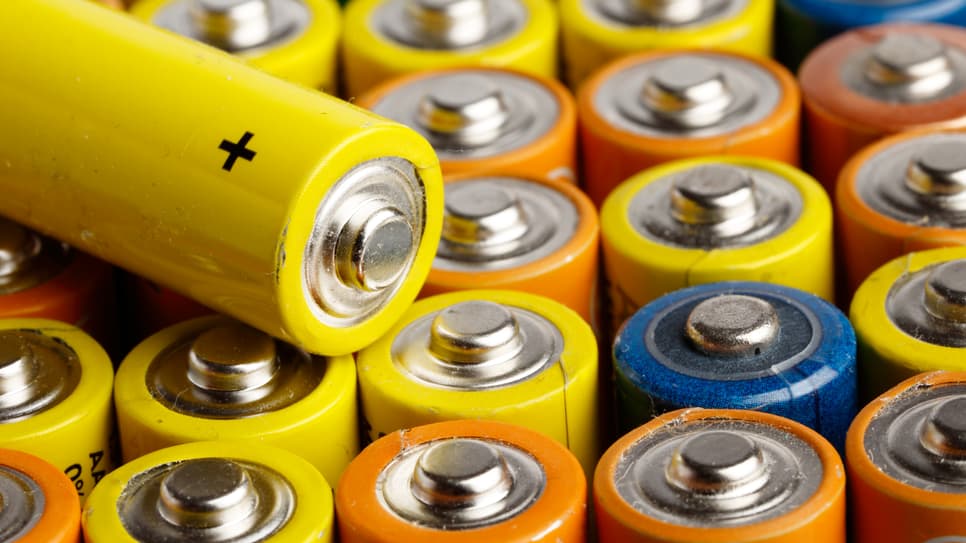 12880638-batterier.jpg
