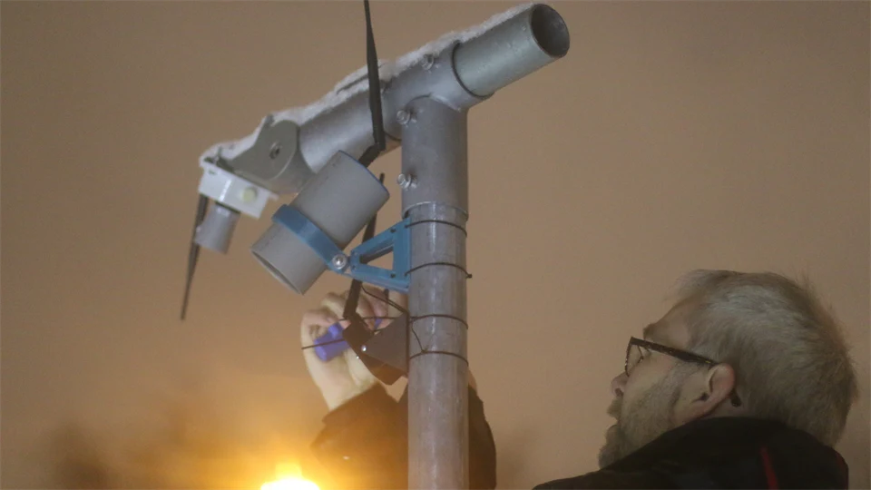 snow depth sensors on sand pockets