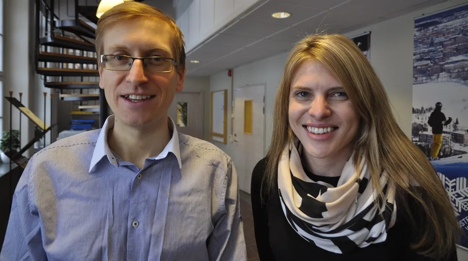 Andrew Govus, Amelia Carr, NVC