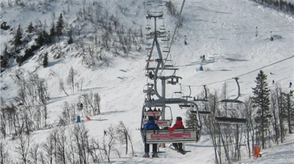 Omslaget till avhandlingen Relational Destination Development