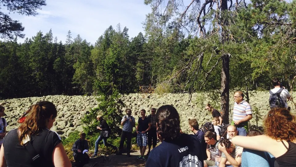 "Bege" talking about the nature at Skule