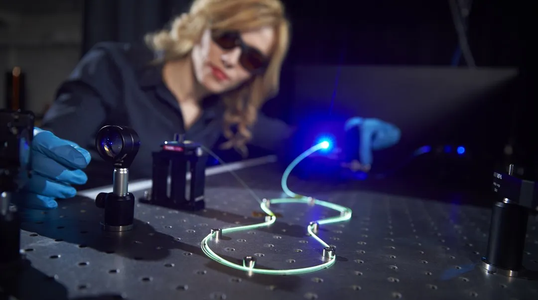 Enkeleda Balliu Fiber optic lab