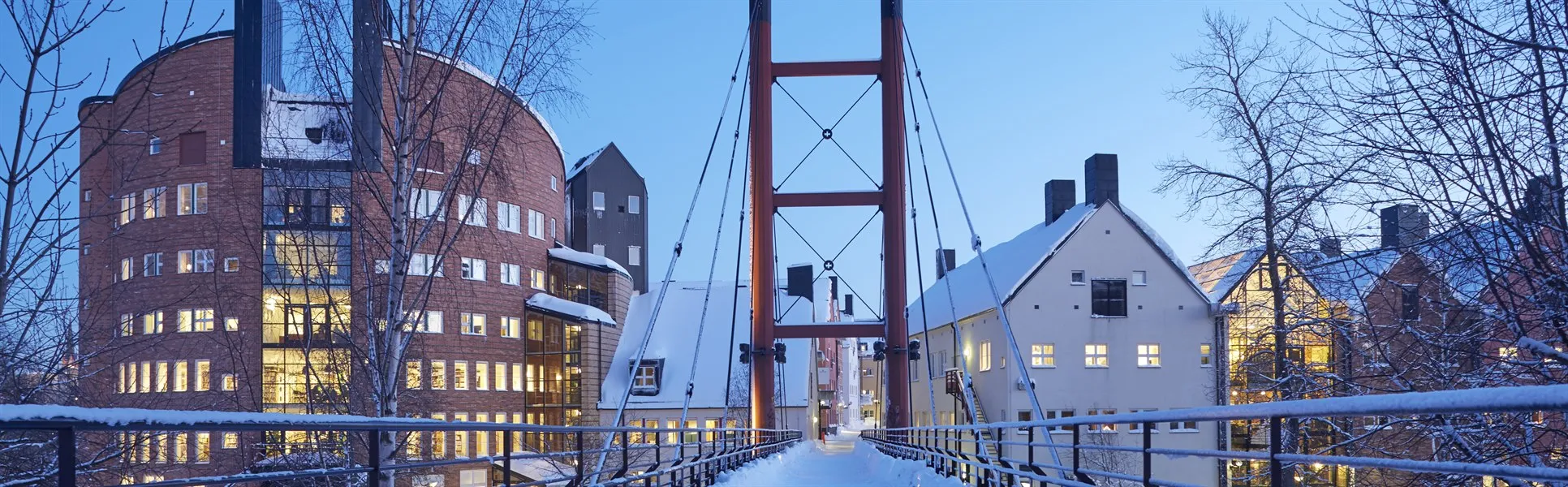 Exteriör Campus Sundsvall, vinterbild