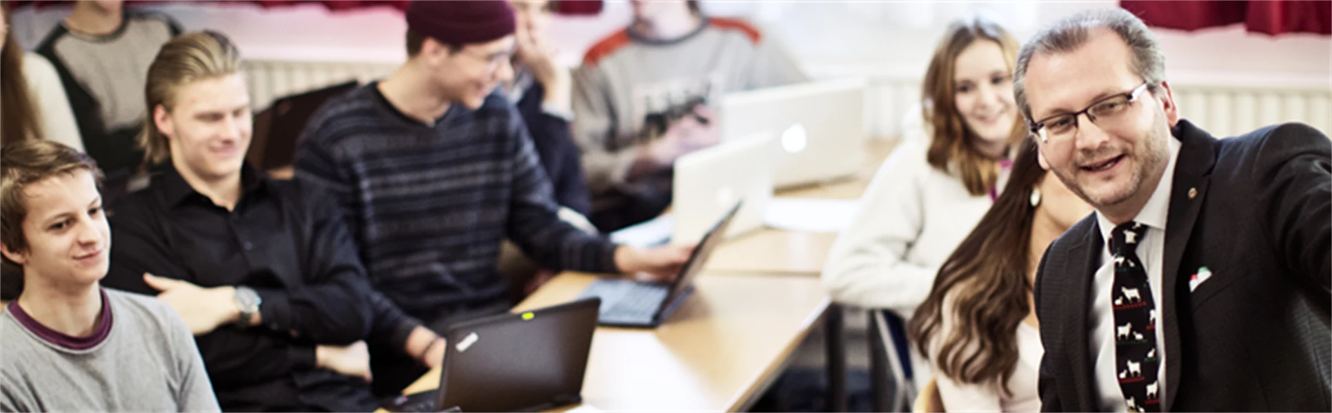 Lärarutbildning - Ämneslärare med inriktning mot arbete i gymnasieskolan