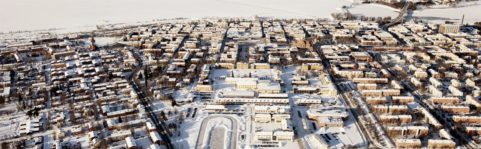 Ovalen mitt i staden 2