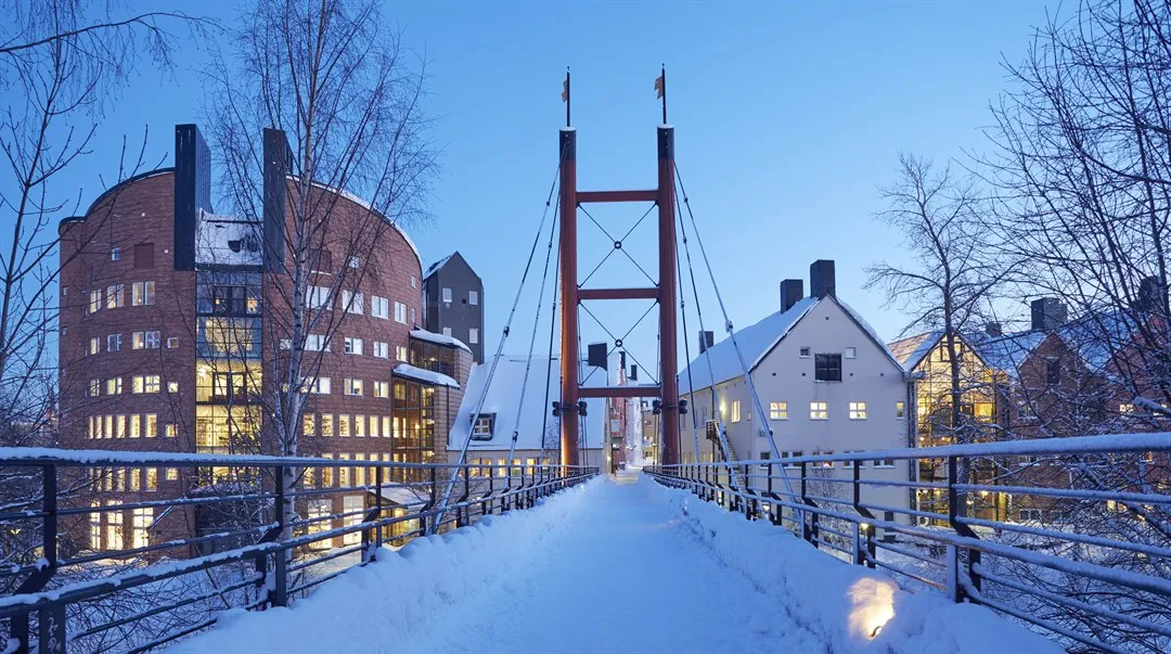 Exteriör Campus Sundsvall, vinterbild