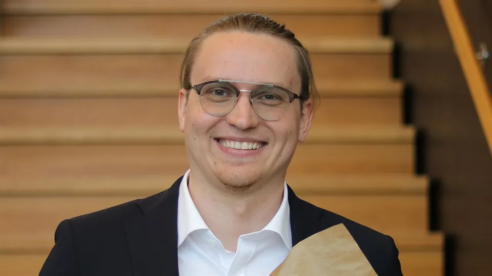 Portrait picture Dr. Elijs Dima